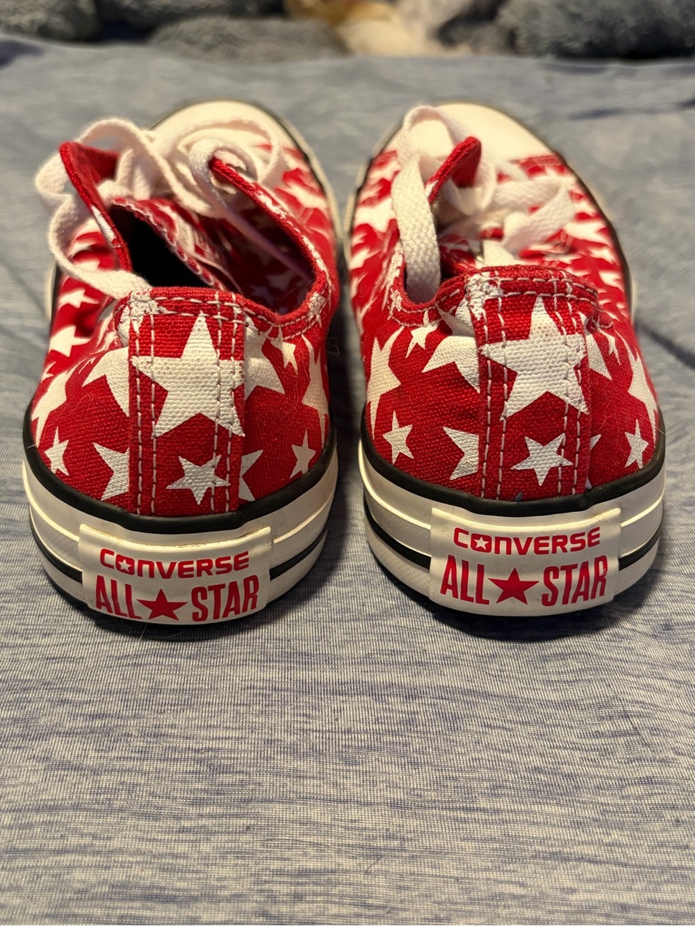 Converse UniSex Red All Star, Star-Print Low Top Sneakers - Picture 9 of 9